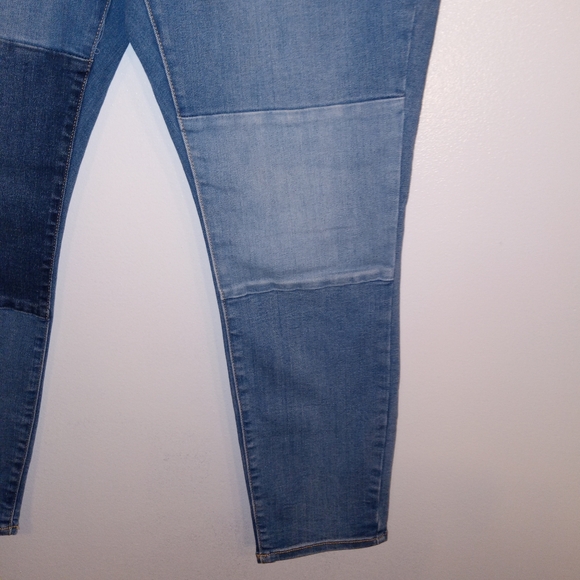Universal Thread High Rise Blue Patchwork Jeans - Picture 3 of 6